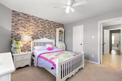 47 Sterling Street, Sugar Land, TX 77479 - Photo 19