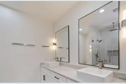 7977 Angus, Houston, TX 77028 - Photo 5