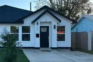 5202 Northridge Dr, Houston, TX 77033 - Photo 1