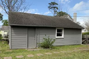 2625 Gladys Ave, Beaumont, TX 77702 - Photo 31