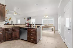 3520 Davidson Dr, College Station, TX 77845 - Photo 11