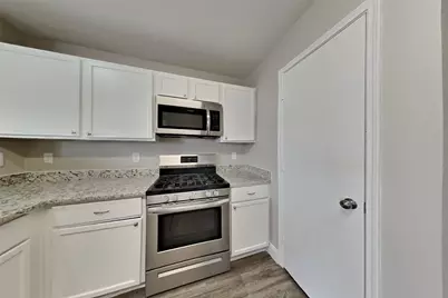 17303 Davenway Drive, Houston, TX 77084 - Photo 7