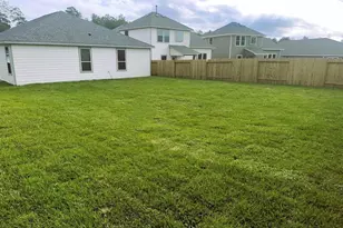 2335 Cedar Pl Dr, Conroe, TX 77306 - Photo 13