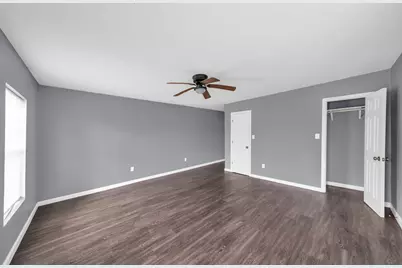 7919 Brays Street #B, Houston, TX 77012 - Photo 9