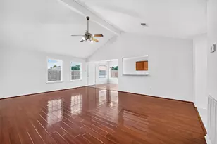 11107 Malden Dr, Houston, TX 77075 - Photo 9