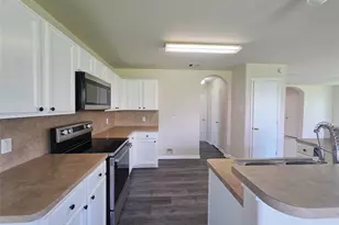 13302 Seagler Park Ln, Houston, TX 77047 - Photo 9