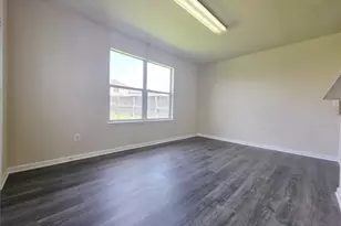 13302 Seagler Park Ln, Houston, TX 77047 - Photo 11