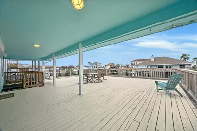 1815 Tiki Drive, Tiki Island, TX 77554 - Photo 17