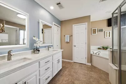 1815 Tiki Drive, Galveston, TX 77554 - Photo 15