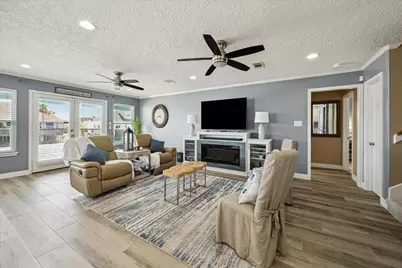 1815 Tiki Drive, Galveston, TX 77554 - Photo 7