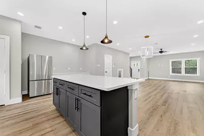 813 Avenue J Place #A, Conroe, TX 77301 - Photo 3