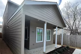 9722 Pelsey St, Houston, TX 77029 - Photo 1