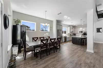 10027 Golden Woods Drive, Missouri City, TX 77459 - Photo 13