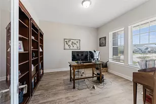 10027 Golden Woods Dr, Missouri City, TX 77459 - Photo 7