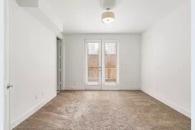 4014 University Grove Street, Houston, TX 77023 - Photo 9