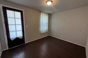 10310 Mount Winchell, Rosharon, TX 77583 - Photo 3