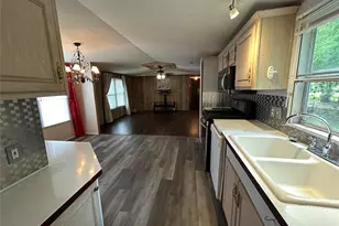 16640 Berry Rd, Pearland, TX 77584 - Photo 5