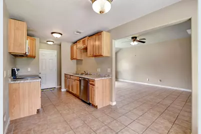 10731 Royal Terrell Drive, Conroe, TX 77303 - Photo 13