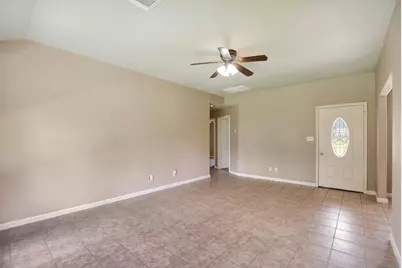 10731 Royal Terrell Drive, Conroe, TX 77303 - Photo 9