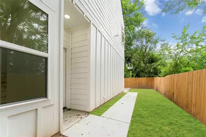 5105 Mallow Street #A/B, Houston, TX 77033 - Photo 29