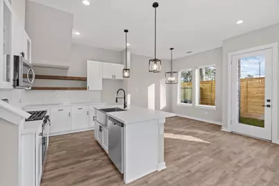 5915 Wheatley Hollow Lane, Houston, TX 77091 - Photo 13