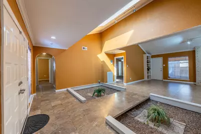 6030 Gallant Forest Drive, Houston, TX 77088 - Photo 5