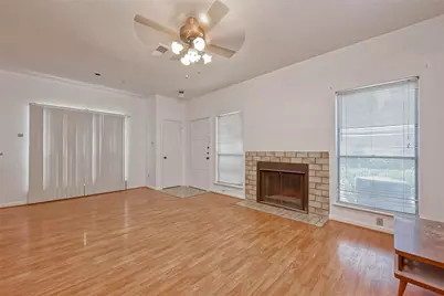 8299 Cambridge Street #1705, Houston, TX 77054 - Photo 9