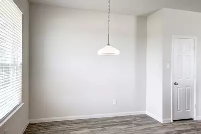 2839 Silver Tree, Houston, TX 77014 - Photo 9