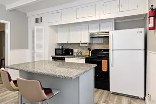 2347 Sheridan St, Houston, TX 77030 - Photo 9