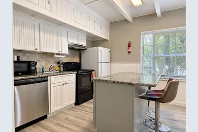 2347 Sheridan Street #4, Houston, TX 77030 - Photo 7