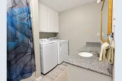 2347 Sheridan Street #4, Houston, TX 77030 - Photo 15