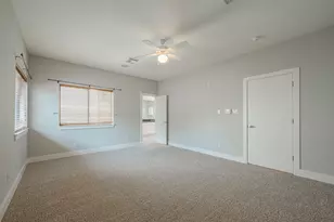 4305 Eigel St, Houston, TX 77007 - Photo 19