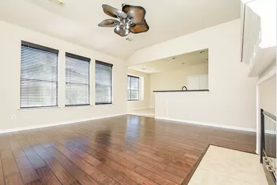 9135 Edgeloch Drive, Spring, TX 77379 - Photo 11