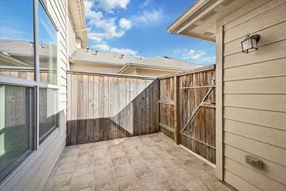 9143 Monarch Mist Lane, Houston, TX 77070 - Photo 33