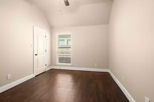 110 Logan Pass Ct, Montgomery, TX 77316 - Photo 33