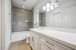 4615 Verone St, Bellaire, TX 77401 - Photo 37