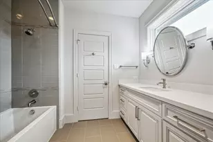 4615 Verone St, Bellaire, TX 77401 - Photo 39