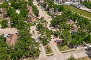 7200 W T C Jester Blvd, Houston, TX 77088 - Photo 25