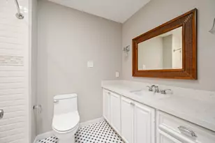 5382 Brownway St, Houston, TX 77056 - Photo 9