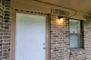 2205 Velma St, La Marque, TX 77568 - Photo 3