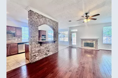 2123 Hollow Reef Circle, League City, TX 77573 - Photo 9