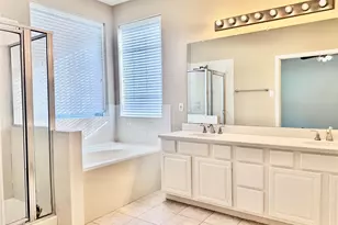 2123 Hollow Reef Cir, League City, TX 77573 - Photo 17