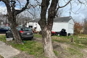 4501 Perry St, Houston, TX 77021 - Photo 3