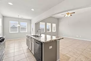 31407 Elkcreek Bend Dr, Hockley, TX 77447 - Photo 9