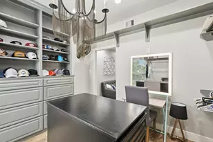 18611 Point Lookout Dr, Nassau Bay, TX 77058 - Photo 23