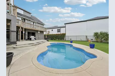 18611 Point Lookout Drive, Nassau Bay, TX 77058 - Photo 35