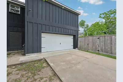 18611 Point Lookout Drive, Nassau Bay, TX 77058 - Photo 39