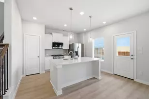 11408 Waterford Spg Trl, Houston, TX 77047 - Photo 9