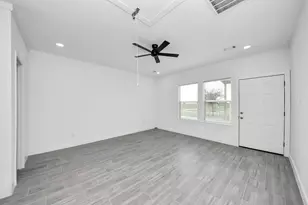 2796-B Harrison Rd, Sealy, TX 77474 - Photo 23