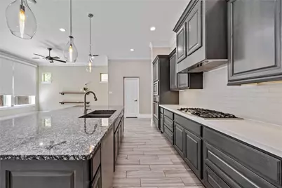 6723 Sussex Manor Street, Houston, TX 77055 - Photo 5